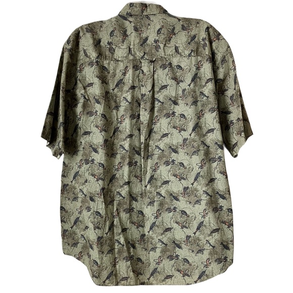 Gander Mt. Guide Series Men’s Shirt, Sz. XL, Fishing Lures Theme, Green/Gray - Picture 2 of 7